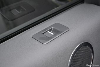  2020款路虎发现 3.0自动V6 30周年特别版