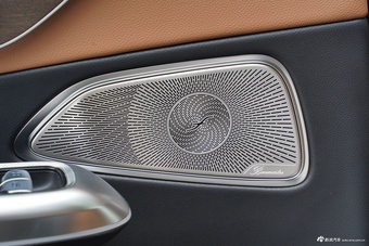 2025款奔驰E级改款 E 300 L 豪华型