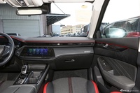 2024款奕炫MAX 豪华版