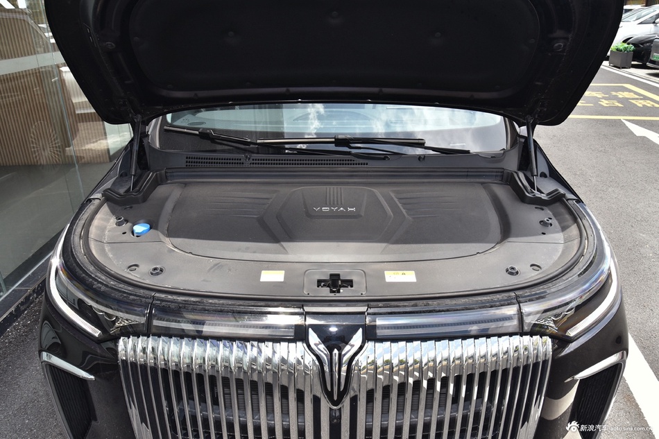 2025款梦想家 PHEV 四驱尊贵鲲鹏版