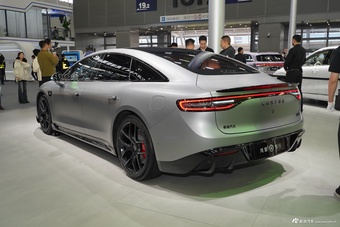 2025广州车展实拍：智界S7