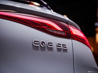 2024款奔驰AMG EQE SUV 53 4MATIC+