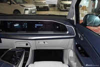 2024款上汽大通MAXUS G90 2.0T 星云六座版