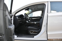  2020款博瑞MHEV耀享版