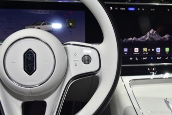 2025款尊界S800增程 4座