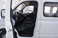 2022款大通MAXUS V80经典版6AMT中轴中顶127马力