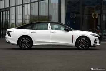 2026款红旗H6 2.0T 致远版