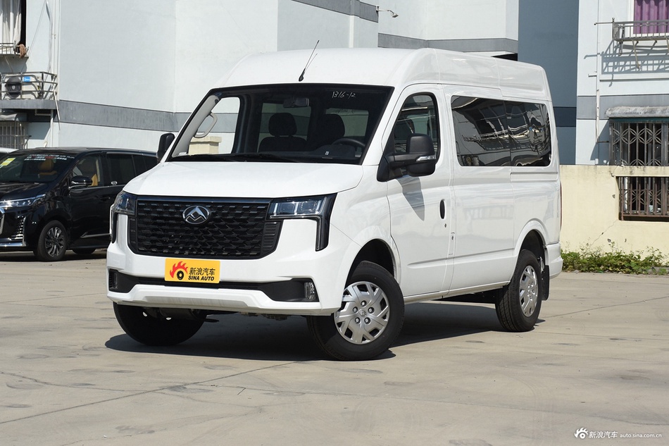 2024款上汽大通MAXUS V80 傲运通 6MT 短轴中顶127Ps 5/6座