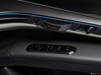 2025款BE 6e 基本型 官图