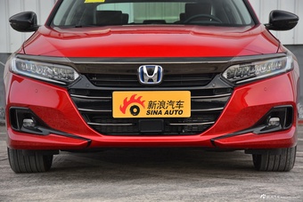 2022款雅阁 2.0L 锐·混动 幻夜·锐尊版