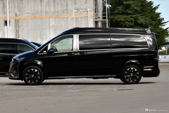 2025款维努斯 2.0T 威赫纪念版