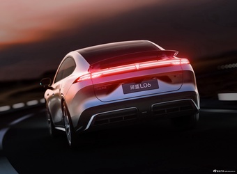 2026款深蓝L06 560Ultra+激光版 官图