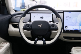 2025款极狐T1 基本款