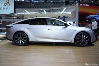 2025广州车展实拍：铂智7