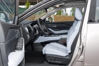 2023款奇骏 e-POWER 超混双电机四驱豪华版