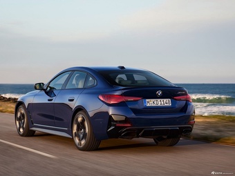 2024款宝马4系 M440i xDrive Gran Coupe 欧洲版 官图