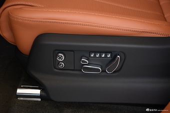 2024款添越 4.0T V8