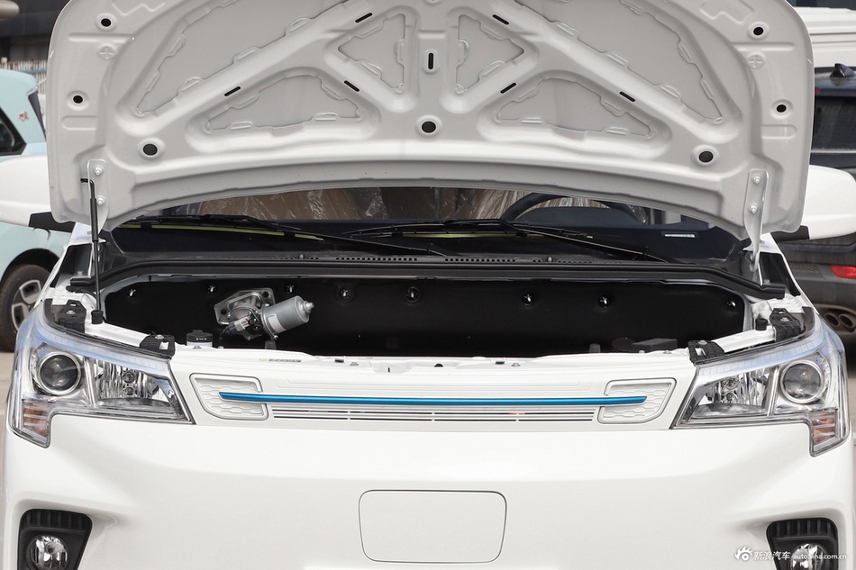 2023款风光E380 标准版-舒适型 7座