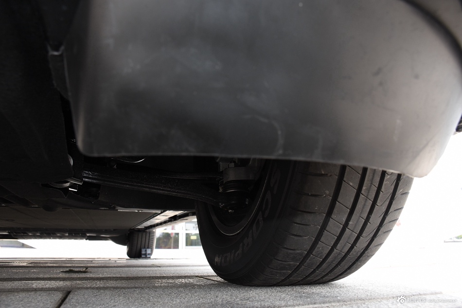 2024款LEVC L380 基本型 6座