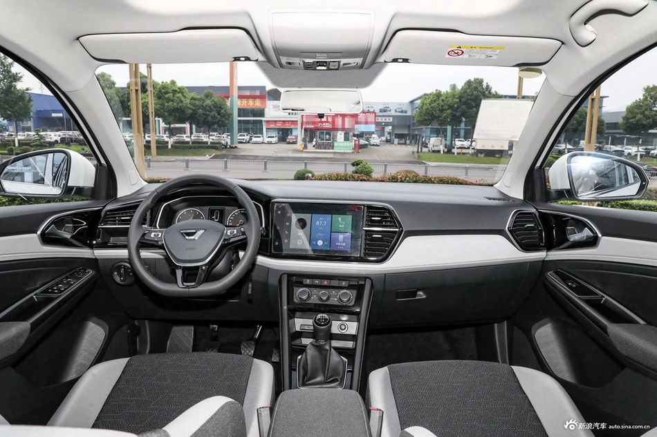 2023款捷达VS7 280TSI 手动进取版