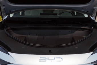 2026款海狮06 EV 605领航版