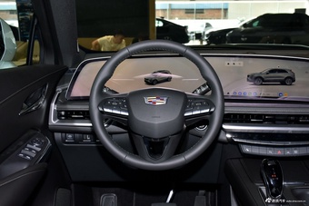 2025款凯迪拉克XT4 28T 两驱豪华型