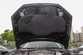 2026款奥迪A8L 55 TFSI quattro旗舰型