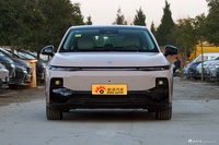 2025款零跑B01 550悦享版