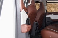 2023款星际H 2.0T 自动 柴油旗舰版 标轴