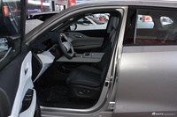 2025款长安UNI-Z 1.5T 尊贵型
