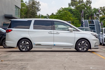 2026款瑞风RF8 PHEV 悦享Max