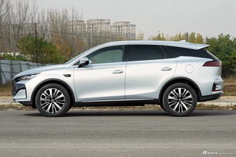 2025款唐DM-i 175KM 尊荣型