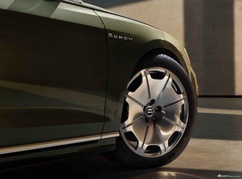 2022款奥迪A8L Horch创始人版 传奇型