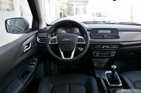 2022款宝典2.5T柴油四驱舒享版长轴JX4D25A6L