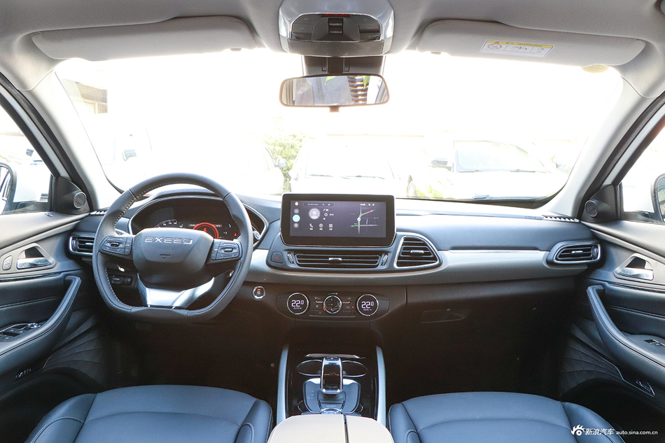 2019款星途TX 1.6T 自动四驱铂金版