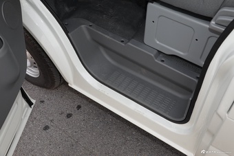 2021款凯锐浩克2.0L手动畅运标准6座平顶1TZS