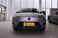 2026款沃尔沃XC70插电 四驱超长续航