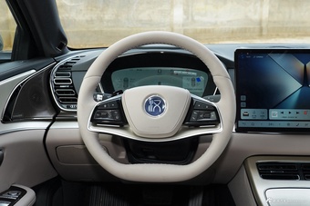 2026款汉EV 智驾版 635KM旗舰版