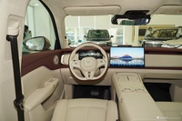 2025款岚图知音 后驱乾崑版