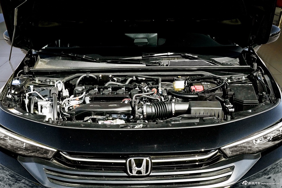 2025款型格 240TURBO CVT科技版