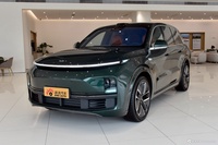 2024款理想L8 Ultra