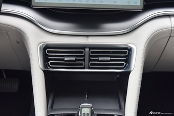 2025款宋PLUS EV 智驾版 520km 豪华型