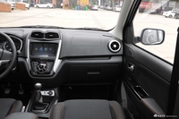 2021款斯威X3 1.5L手动舒适型7座