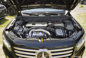 2025款奔驰GLB 220 动感型图片