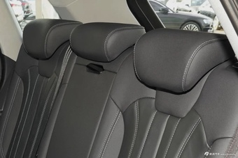 2024款奥迪Q5L 40 TFSI 时尚动感型