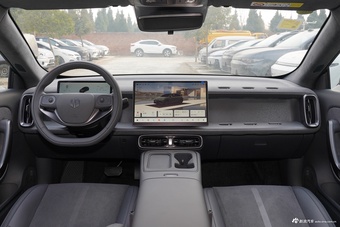 2026款零跑Lafa5 515 Pro图片