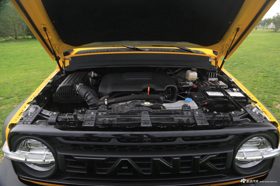2022款坦克300 2.0T 边境限定版
