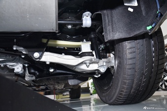 2025款沃尔沃XC90改款 B6 智远豪华版 6座