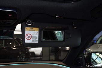 2024款奔驰E级 E 300 L 豪华型