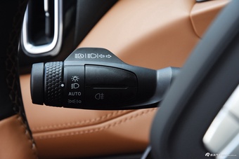 2025款博越L 第四代 1.5TD DCT 锦绣